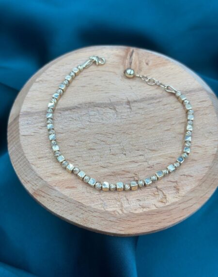 DORİKALI KÜP BİLEKLİK