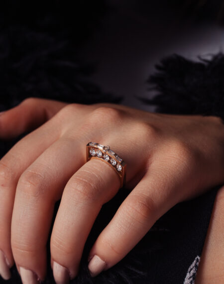 BAGET TAŞLI ZİLLİ