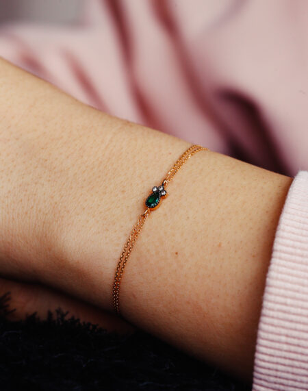 ZÜMRÜT TAŞLI DAMLA BİLEKLİK