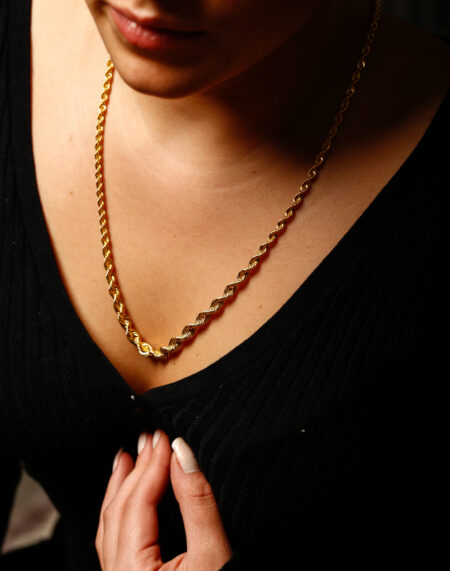 BURGU HALAT ZİNCİR