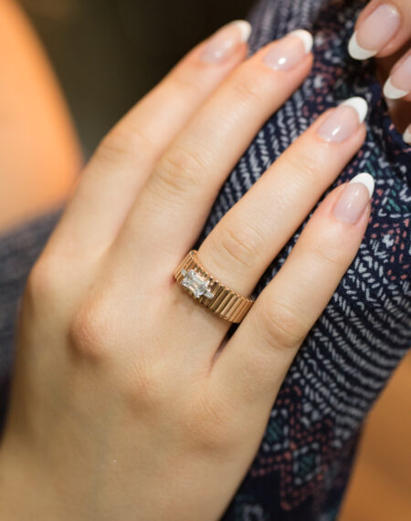 BAGET TAŞLI ROSE YÜZÜK