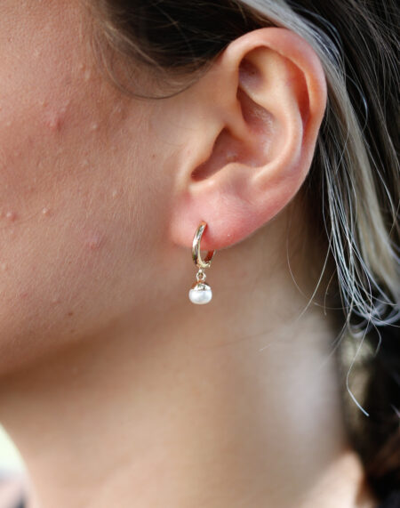 İNCİ TAŞLI HALKA KÜPE