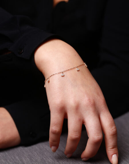 KALPLİ ALTIN BİLEKLİK