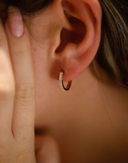 ORTA BOY TAŞLI HALKA KÜPE