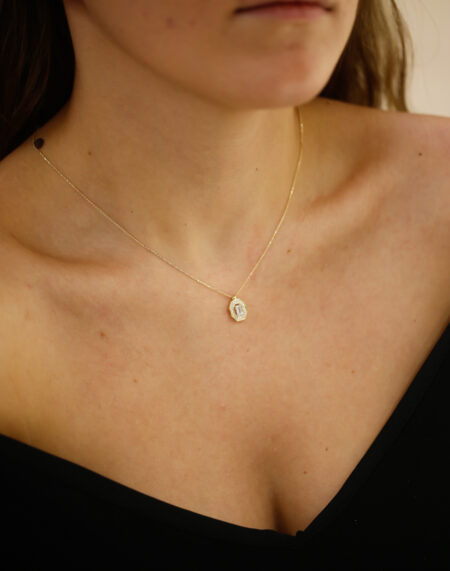 SEKİZ KÖŞE BAGET KOLYE