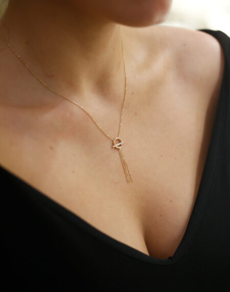 PÜSKÜLLÜ OPEL KOLYE