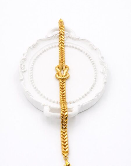 BAŞAK MODEL DÜĞÜM BİLEKLİK