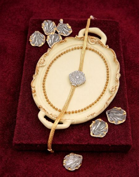 BAGET TAŞLI BALIK SIRTI BİLEKLİK